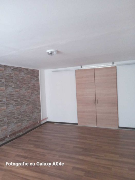 Casa langa Valenii de Munte
