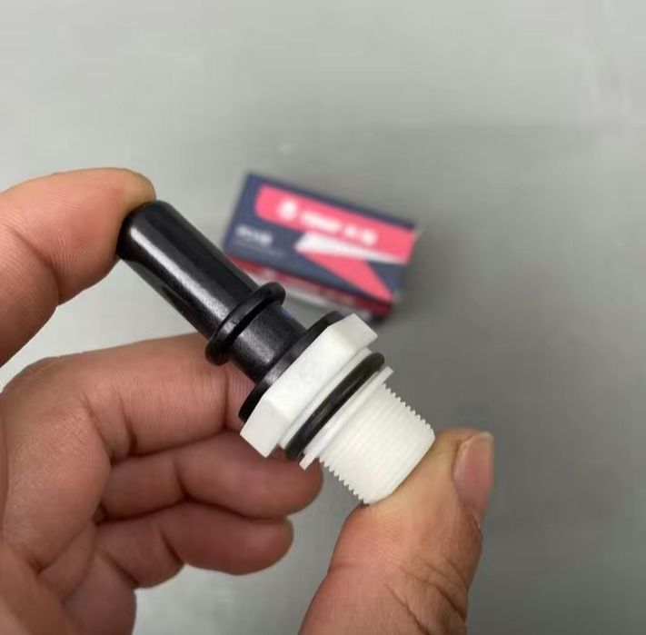 Сапунный клапан оригенал