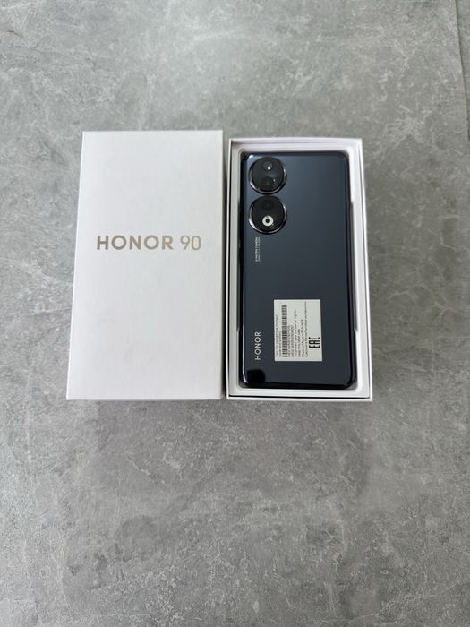 Honor 90 8/256GB
