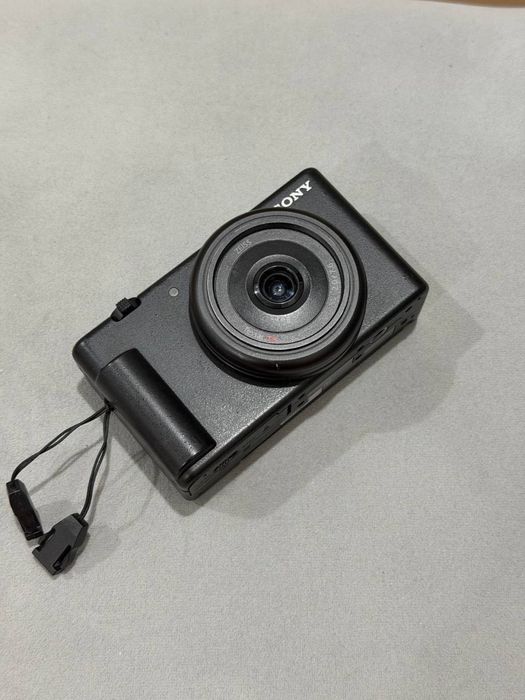 Sony ZV-1F в отличном состоянии