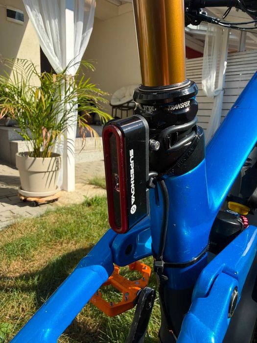 Bicicleta electrica Cube Stereo Actionteam 29