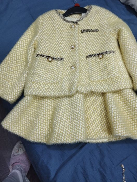 Очень стильный оригинальный костюмчик