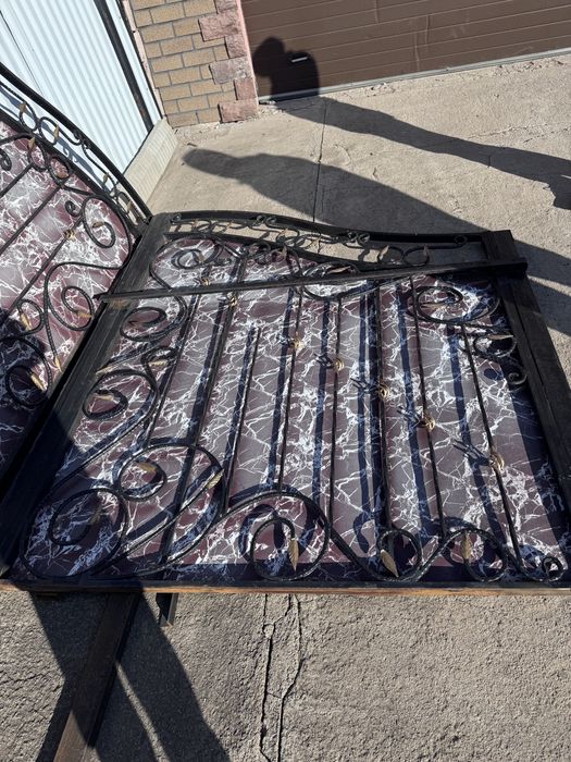 Продам ворота из метала