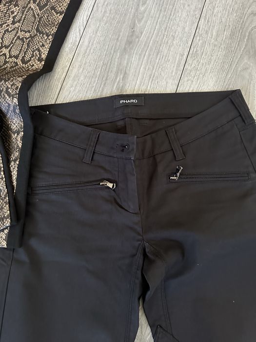 Дамски панталони и клин номер 42