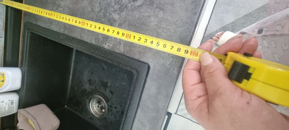 Продаётся кухня встраеваемая