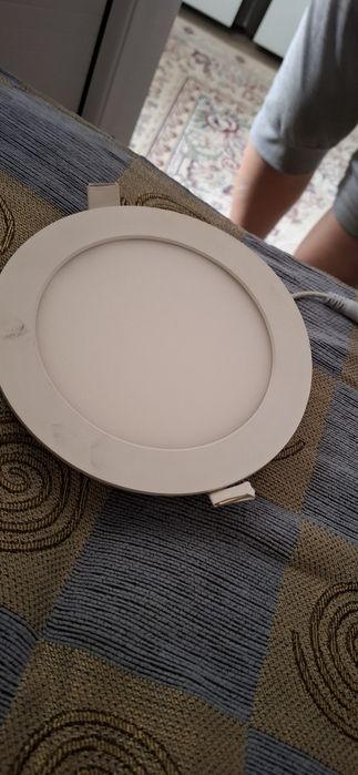 Продам светильник разные