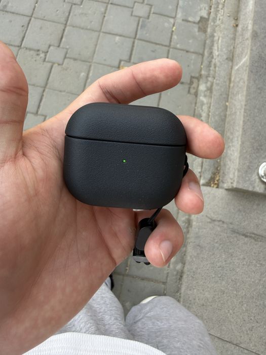 Продам AiraPods 3
