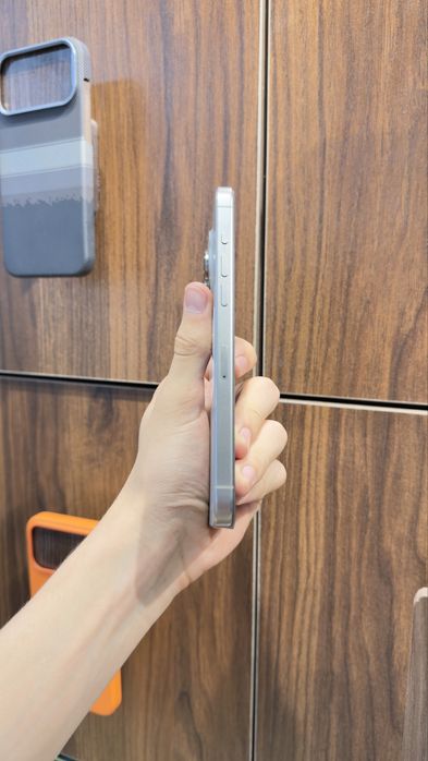 iphone 15 pro max naxtka
