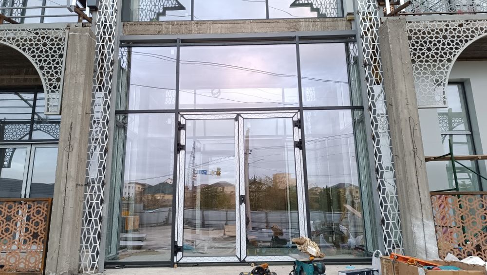 Окна двери витражи