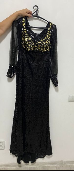 Продам вечернее платья