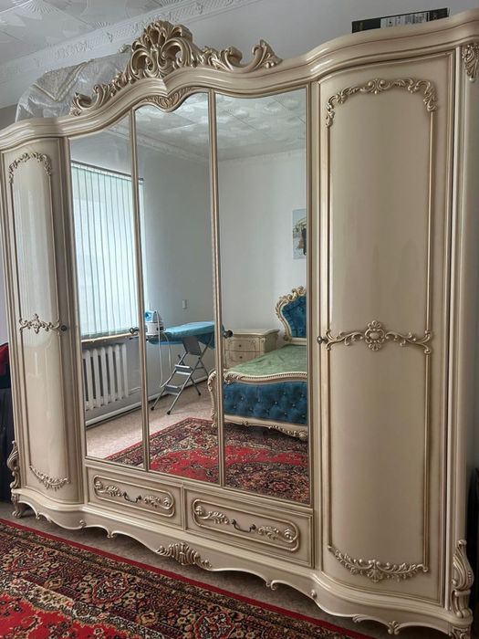 Спальная гарнитура