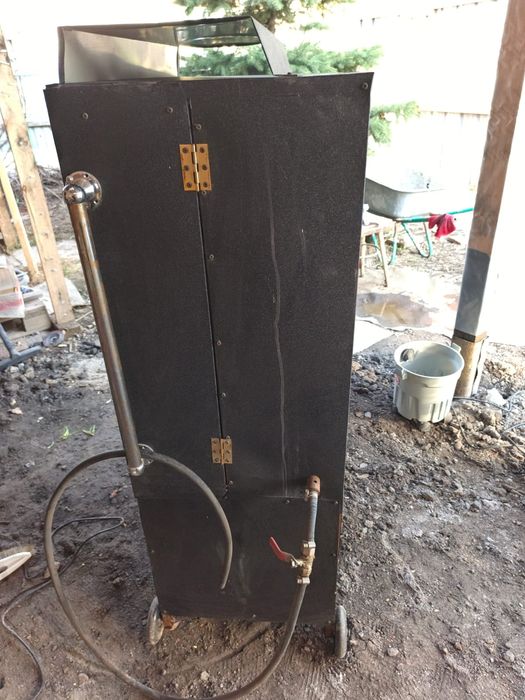 Продам грильницу.