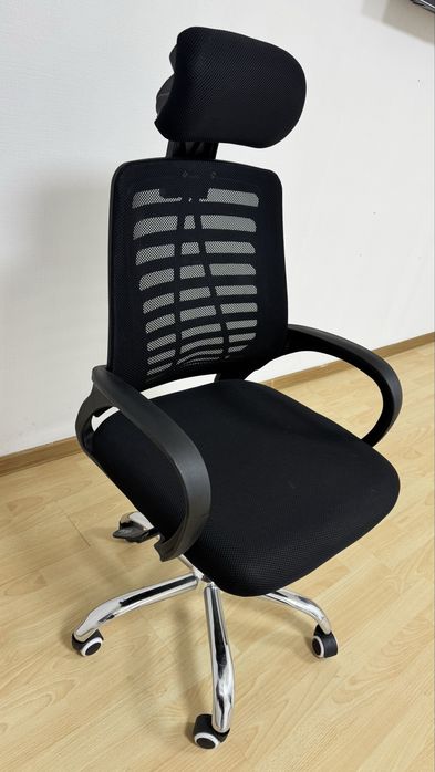 Офисное кресло новое