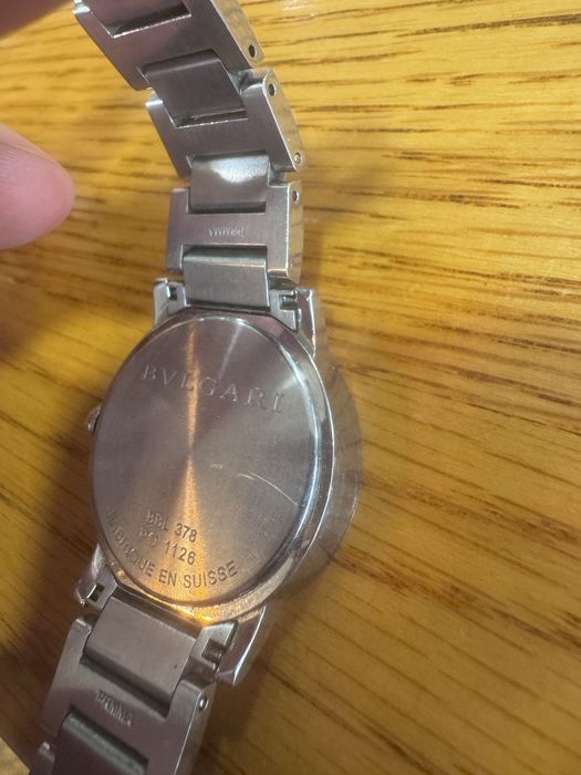Продам женские часы