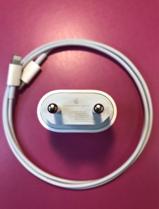 Продам Адаптер Шнур на Айфон!