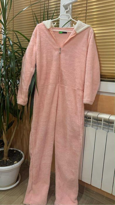 Домашен гащеризон и халат