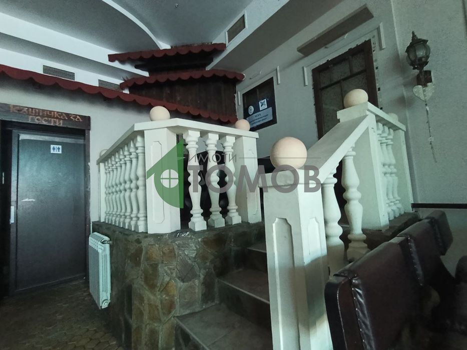Дава се под наем Заведение в Стара Загора, Център - 200 кв.м за 765 € - Снимка #1