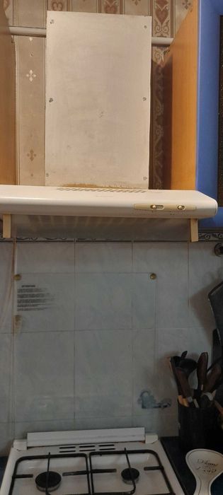 Продам газ плиту