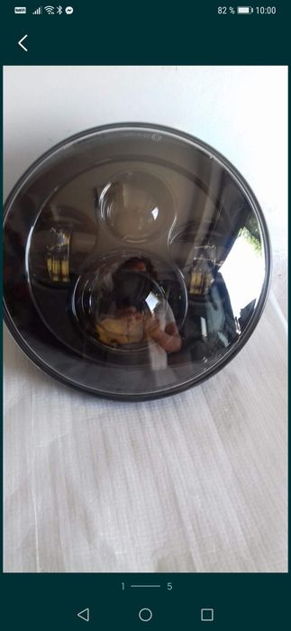 Far cu lupe cu LED