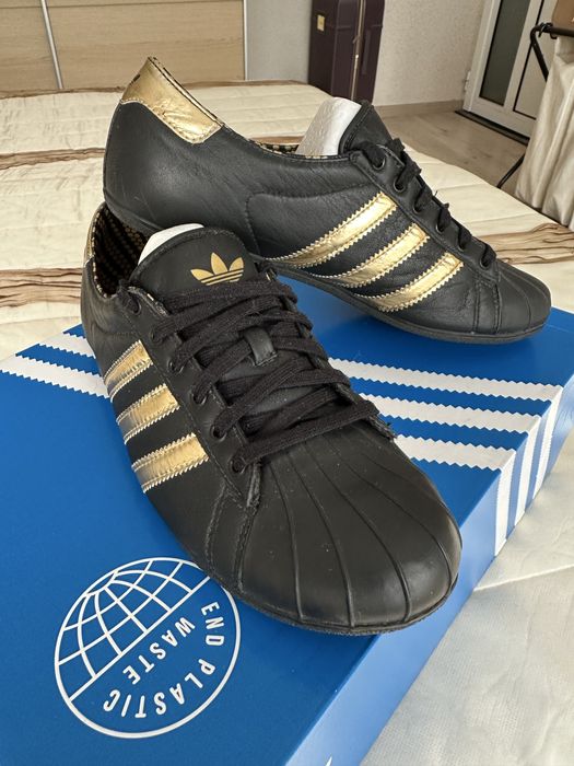 Дамски Кецове Adidas!37