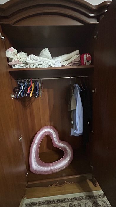 Спальный гарнитур