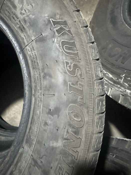 Продам шины 3 шт! 215/65R16