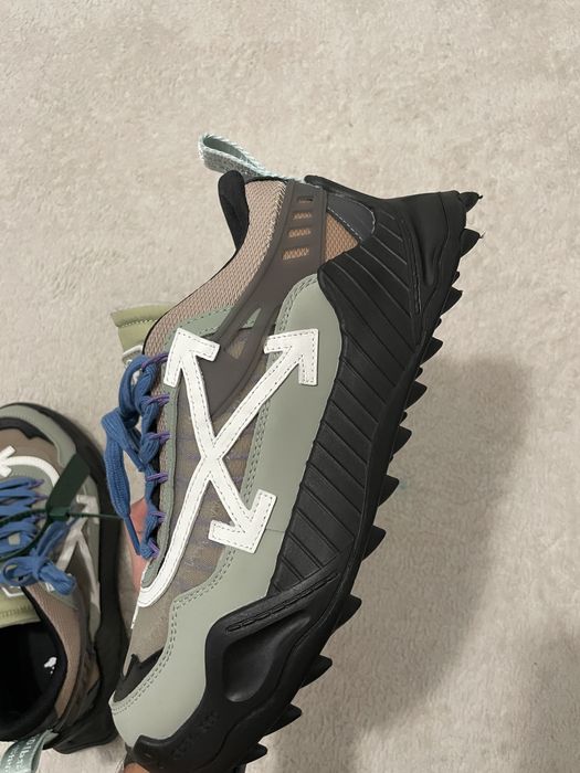 off white odsy 1000
