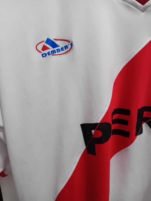 Оригинална ретро фланелка на Перу