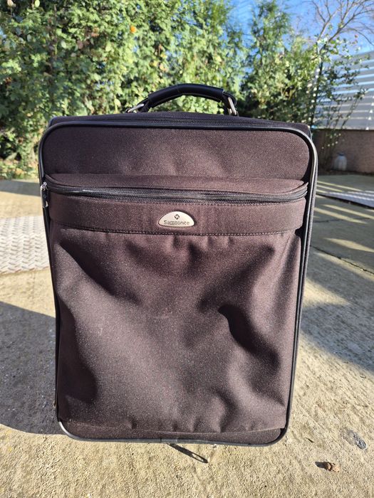 Куфар Самсонет -много запазен