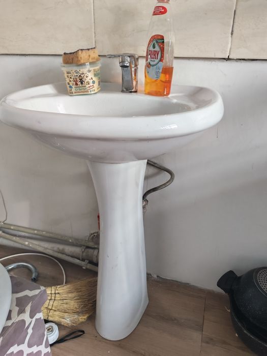 Продам 2 раковины за 5000