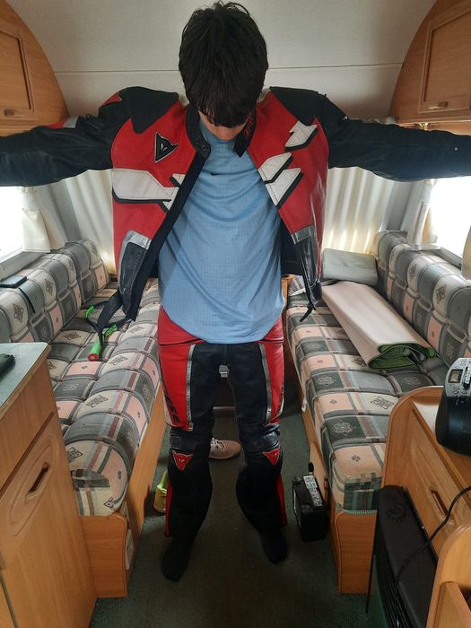 Costum motocicleta