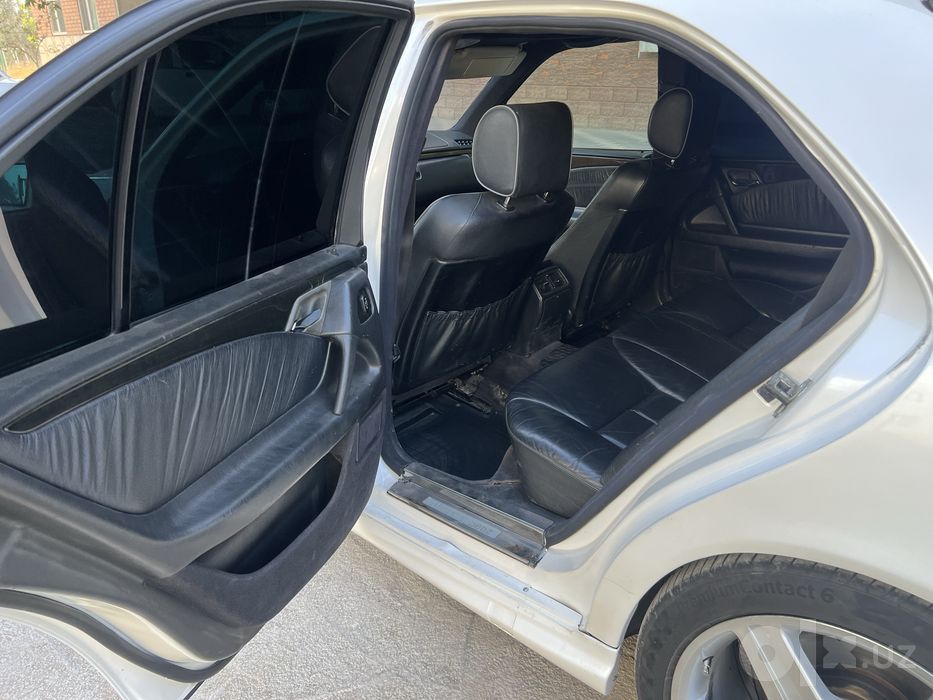 Mercedes-Benz E280 W210