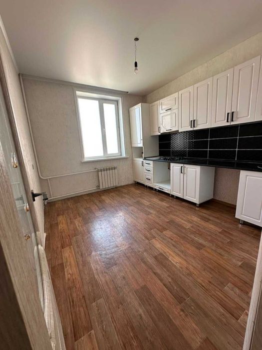 В продаже уютная 2-комнатная квартира в микрорайоне Аэропорт!