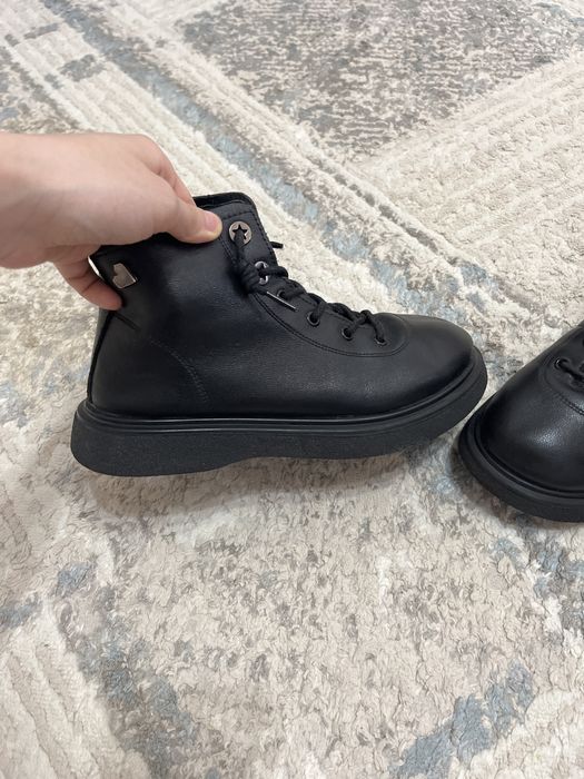 Срочно продам обувь