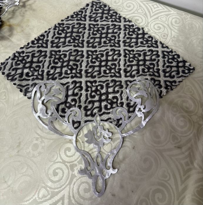 Скатерть с салфетками