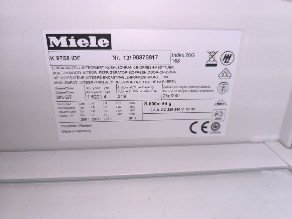 Хладилник за вграждане Miele K 9758 IDF - 319 литра . клас А+++