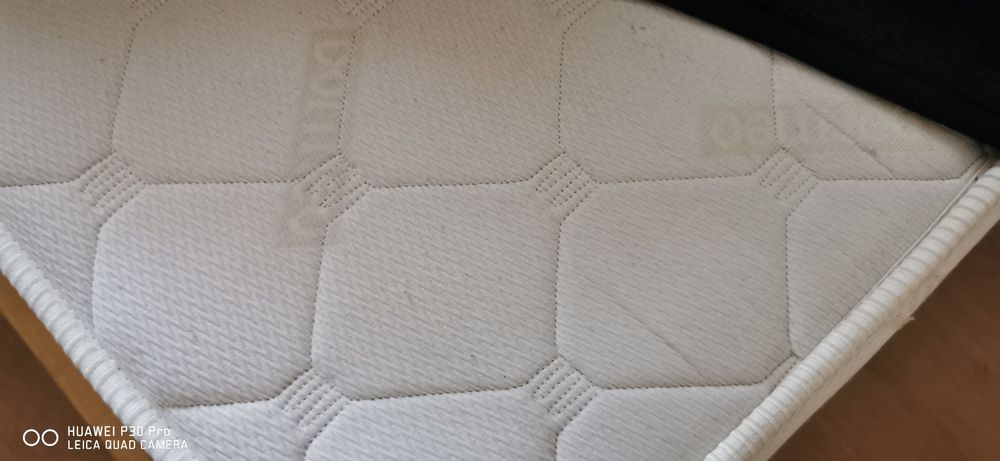 Saltele 200/140 din spuma de burete cu husa detasabila cu fermuar