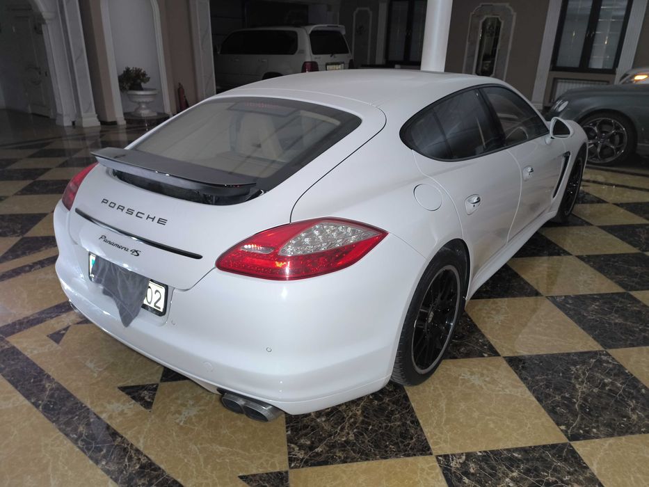 Продам Porsche Panamera 4s 4,8 атмо