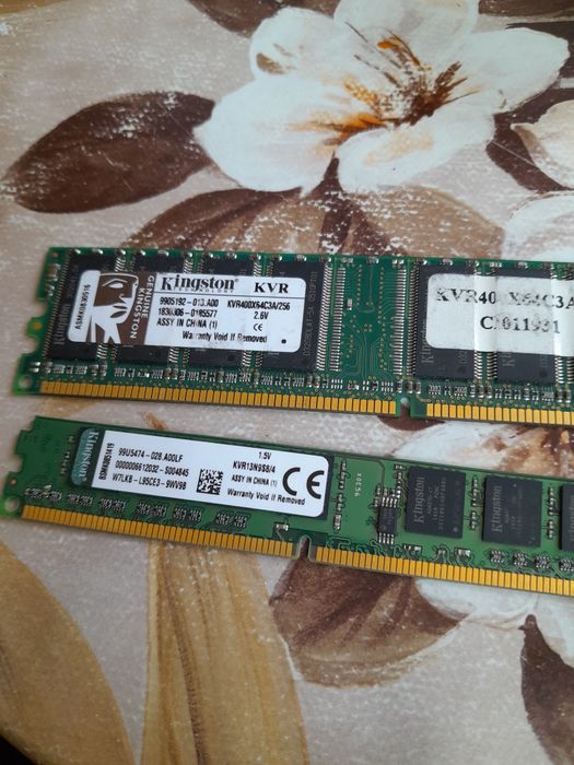 Рам памет за компютри лаптопи