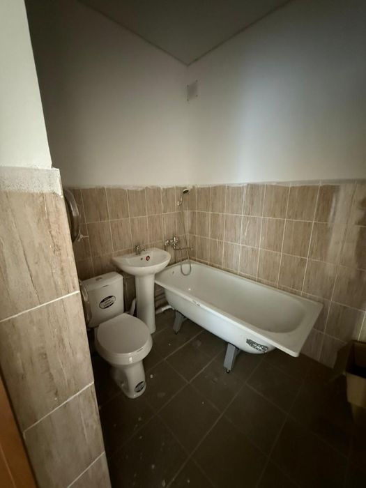 Продаётся 2х комн. квартира