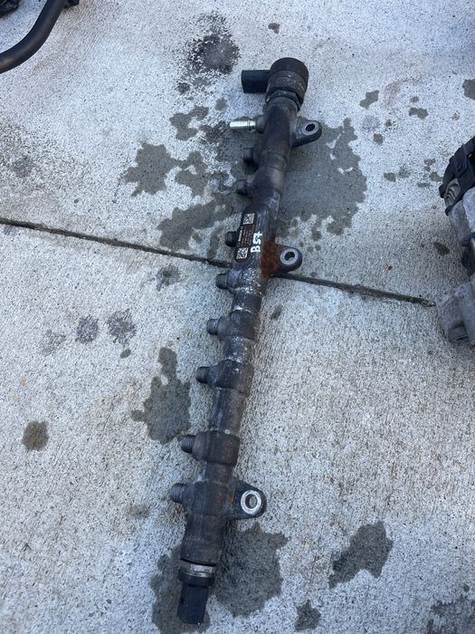 Rampa injectoare BMW f01 f10 g11 g12 g30 3.0 4.0 5.0 senzori conducte