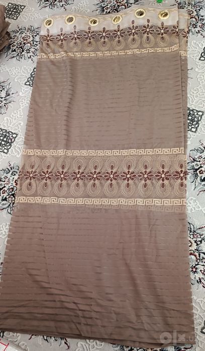 Parda skladkali sotiladi