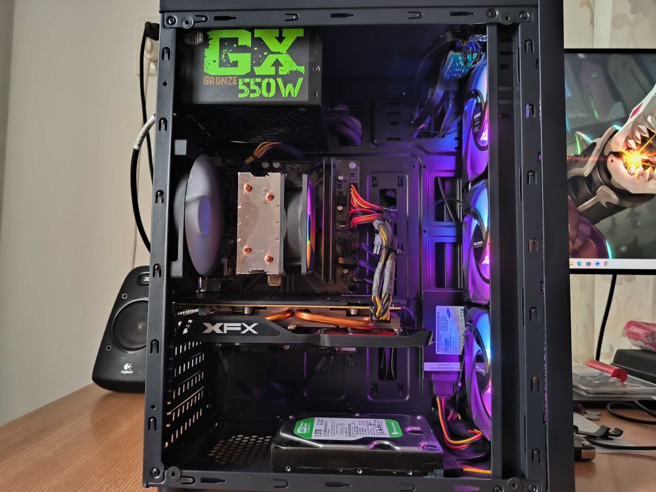 PC Unitate GAMING i5 8600 4.30Ghz/RX570 8GB GDDR5/16GB DDR4/SSD/1TB