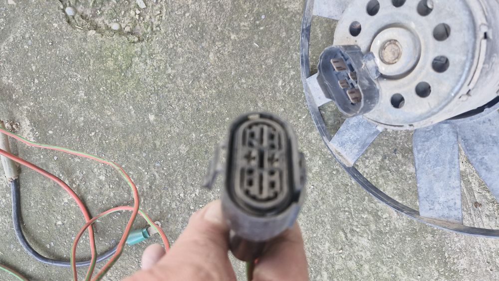 Колпактар 14 дискіге