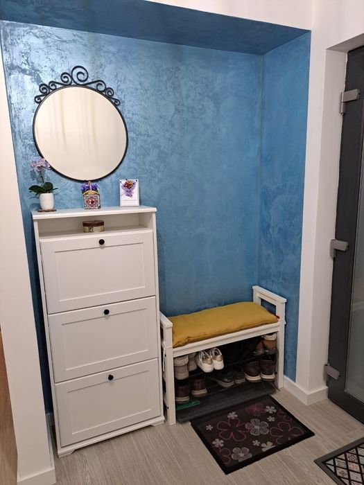 Casa cu 5 camere, in zona linistita langa padure