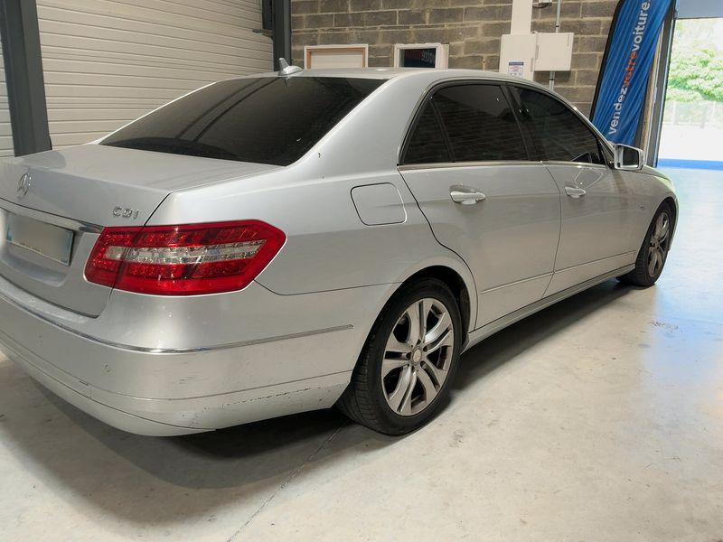 Mercedes-Benz E-Klasse E 220 CDI BlueEfficiency Avantgarde 2012