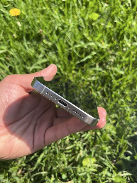 Iphone 15 pro 128 GB