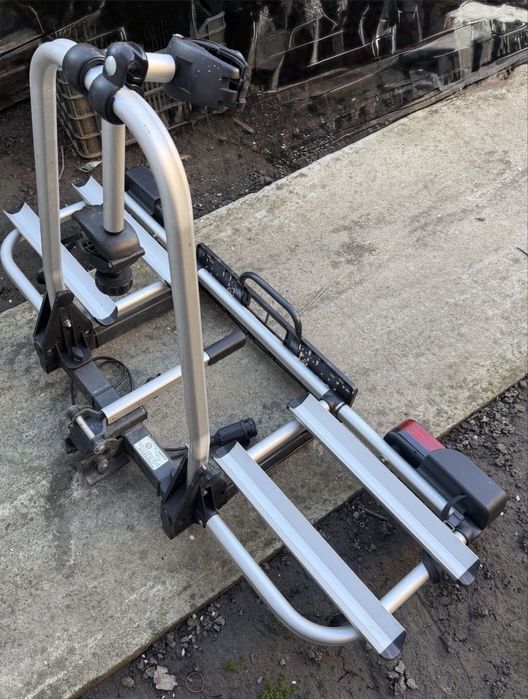 Suport 2 biciclete pe carlig auto