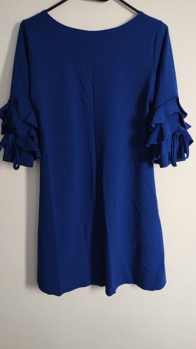 Vând rochie albastra