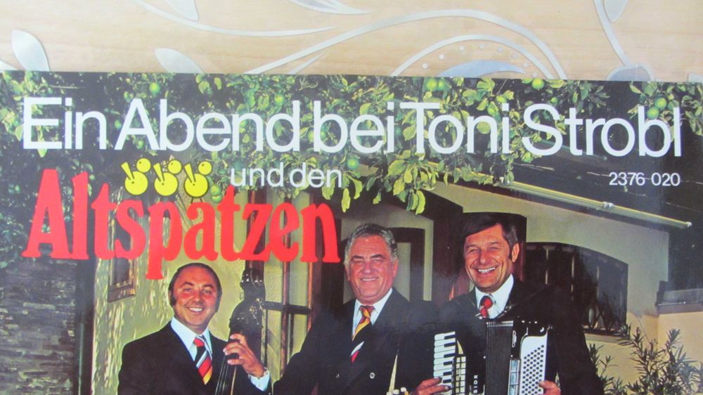 Muzica veche ungureasca  magyar dalok es csardasok discuri vinil